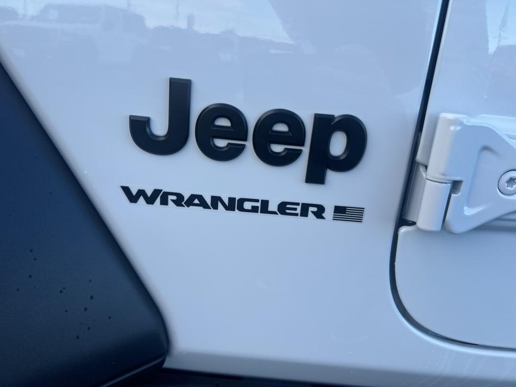 new 2026 Jeep Wrangler car, priced at $52,128