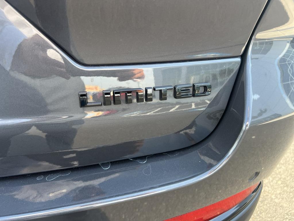 new 2025 Jeep Grand Cherokee car, priced at $47,881