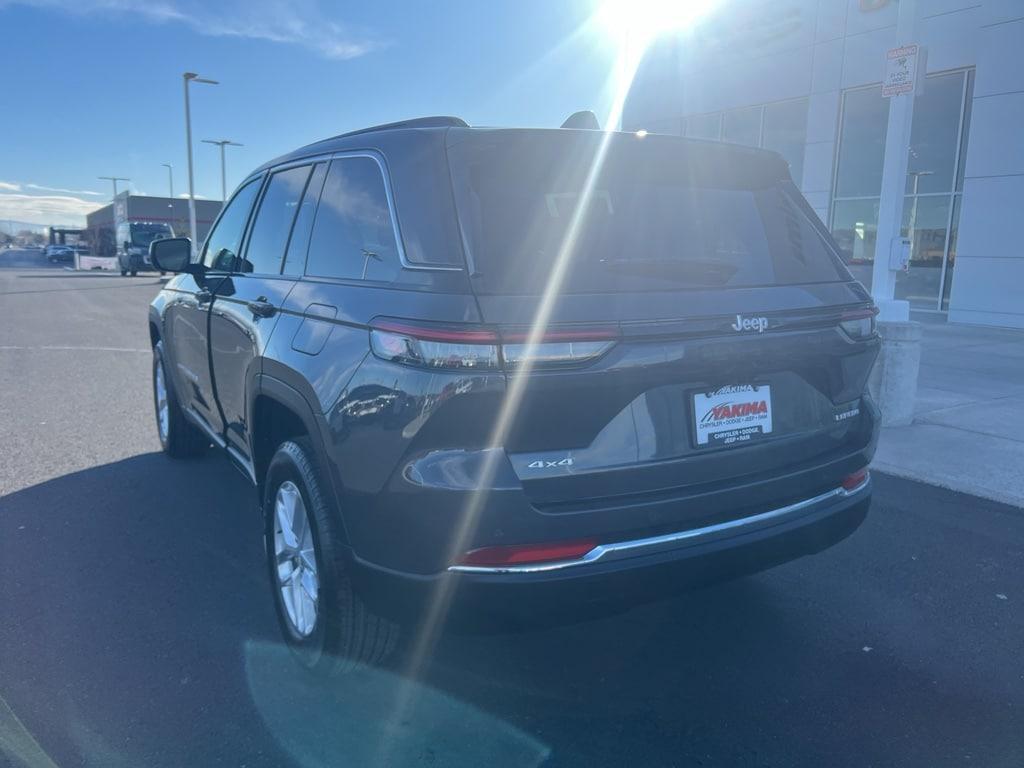 new 2026 Jeep Grand Cherokee car, priced at $45,513