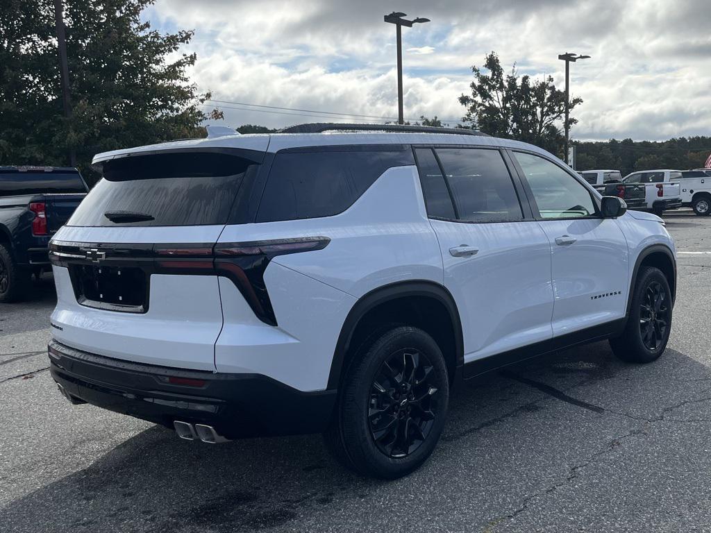 new 2026 Chevrolet Traverse car, priced at $43,895