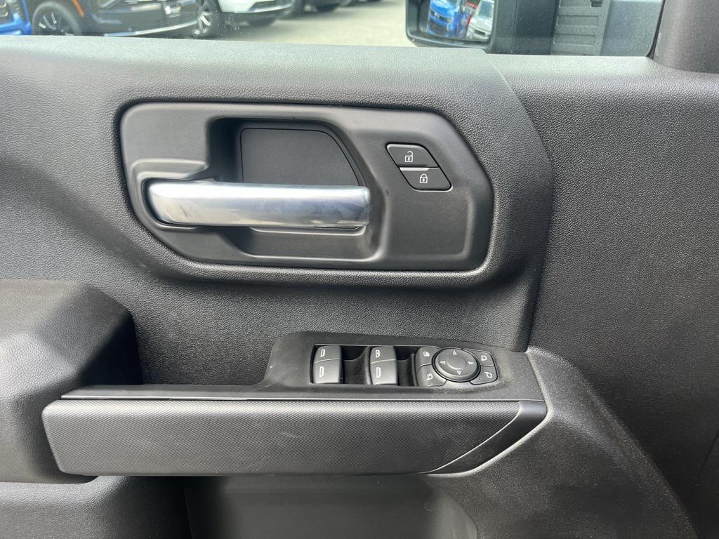 new 2025 Chevrolet Silverado 3500 car, priced at $69,723