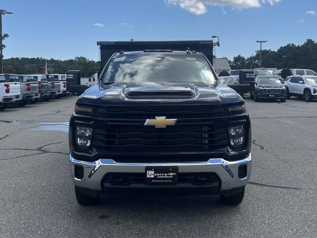 new 2025 Chevrolet Silverado 3500 car, priced at $69,723