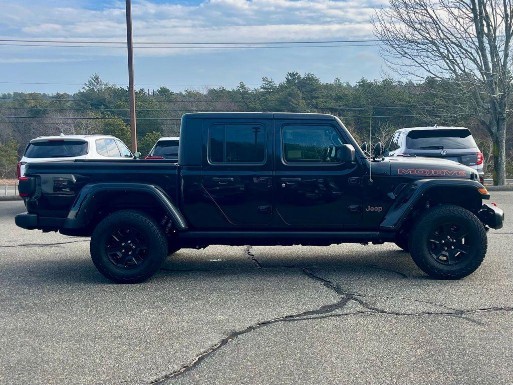 used 2022 Jeep Gladiator car, priced at $33,235