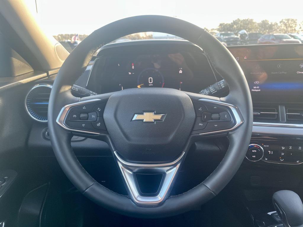 new 2025 Chevrolet Trax car, priced at $24,630