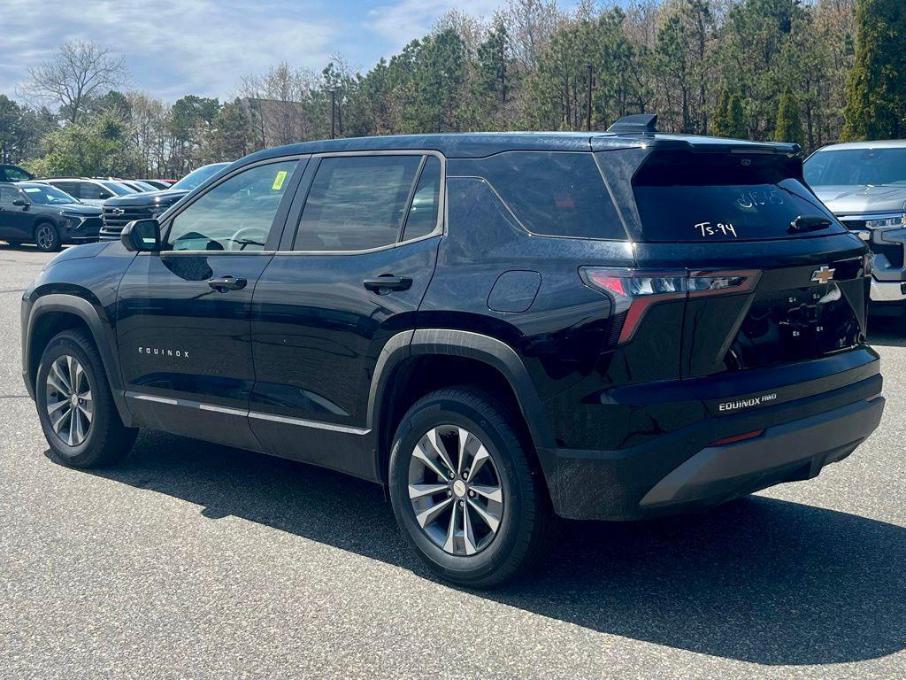 new 2026 Chevrolet Equinox car, priced at $33,005