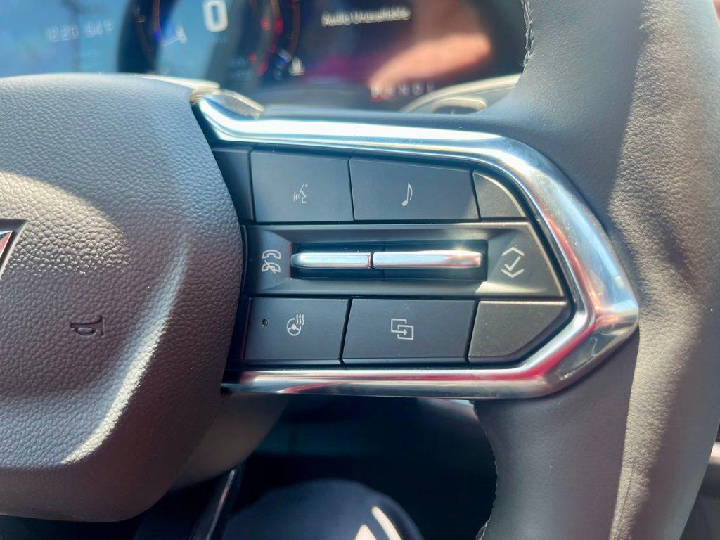 new 2026 Chevrolet Equinox car, priced at $33,005