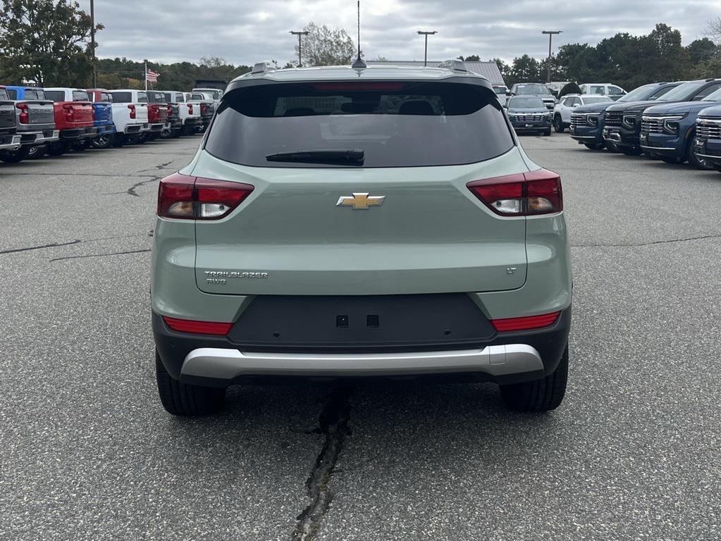 new 2026 Chevrolet TrailBlazer car, priced at $32,625