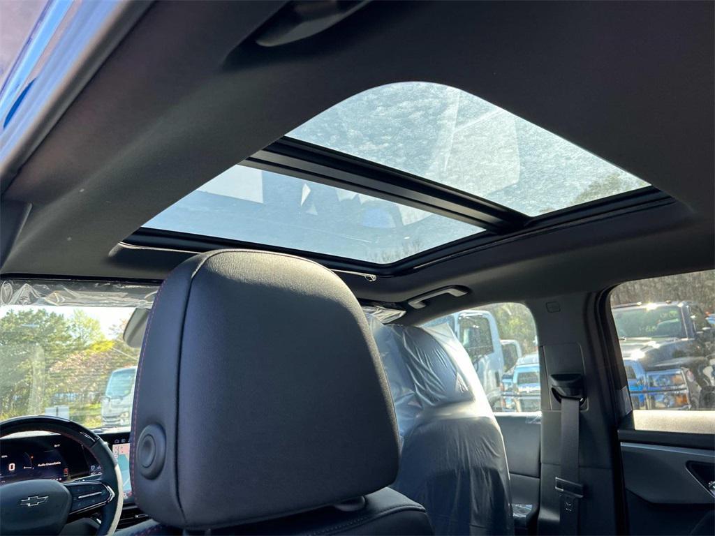 new 2025 Chevrolet Equinox EV car, priced at $53,485