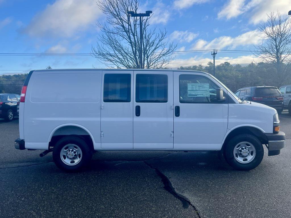 new 2025 Chevrolet Express 2500 car, priced at $45,935