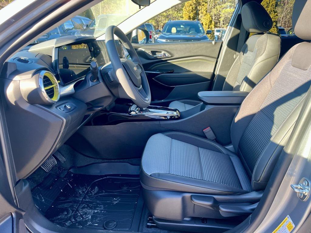new 2026 Chevrolet Trax car, priced at $24,010
