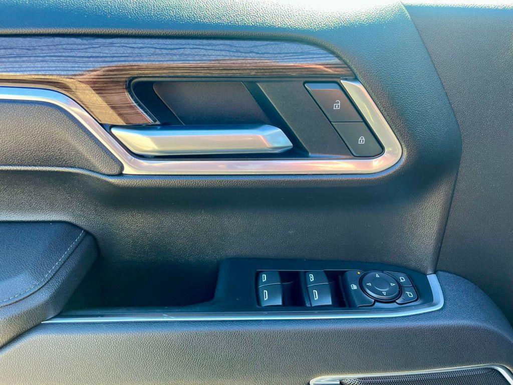 new 2025 Chevrolet Silverado 1500 car, priced at $51,095