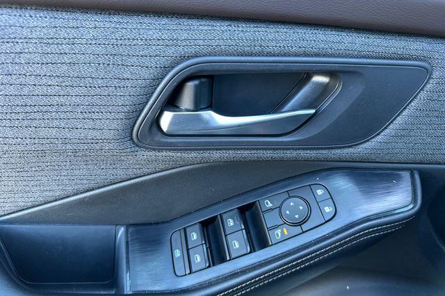 used 2023 Nissan Rogue car, priced at $18,090