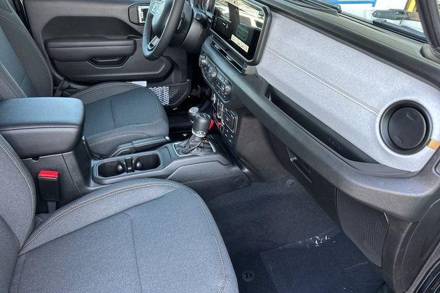 new 2026 Jeep Gladiator car, priced at $48,240