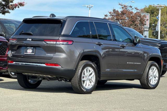 new 2025 Jeep Grand Cherokee car, priced at $35,070