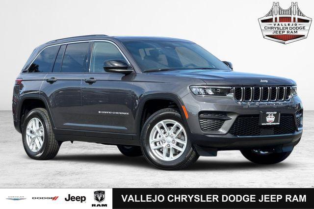 new 2025 Jeep Grand Cherokee car, priced at $35,270