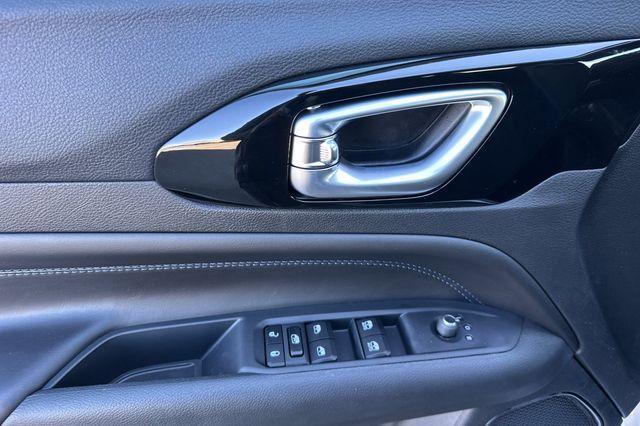 new 2026 Jeep Compass car, priced at $31,305