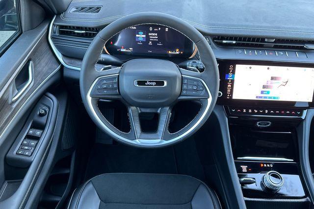 new 2026 Jeep Grand Cherokee car, priced at $48,750