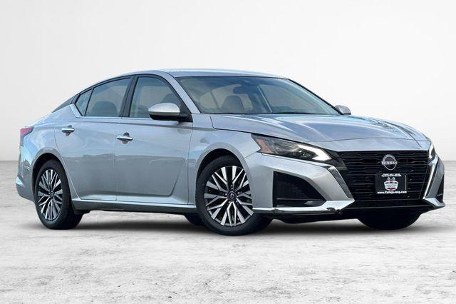used 2023 Nissan Altima car, priced at $17,990