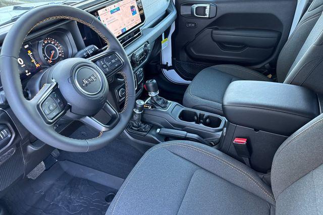 new 2025 Jeep Gladiator car, priced at $41,300