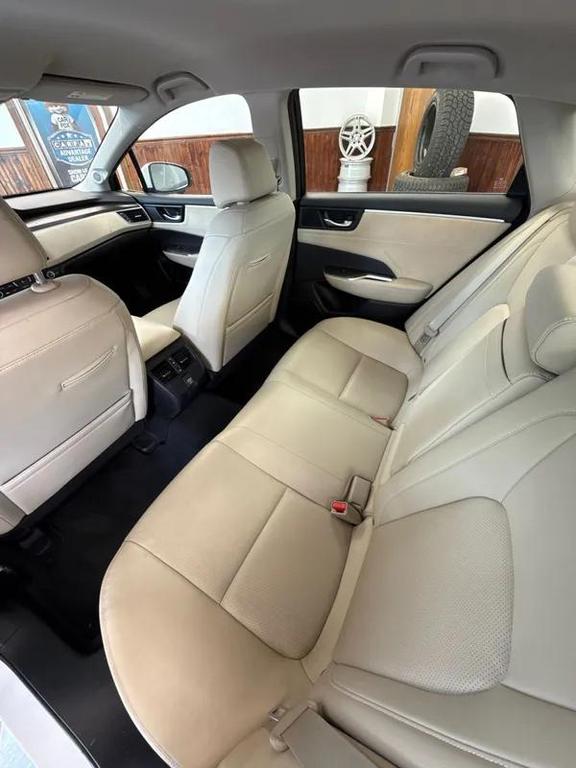 used 2018 Honda Clarity Plug-In Hybrid car, priced at $15,495