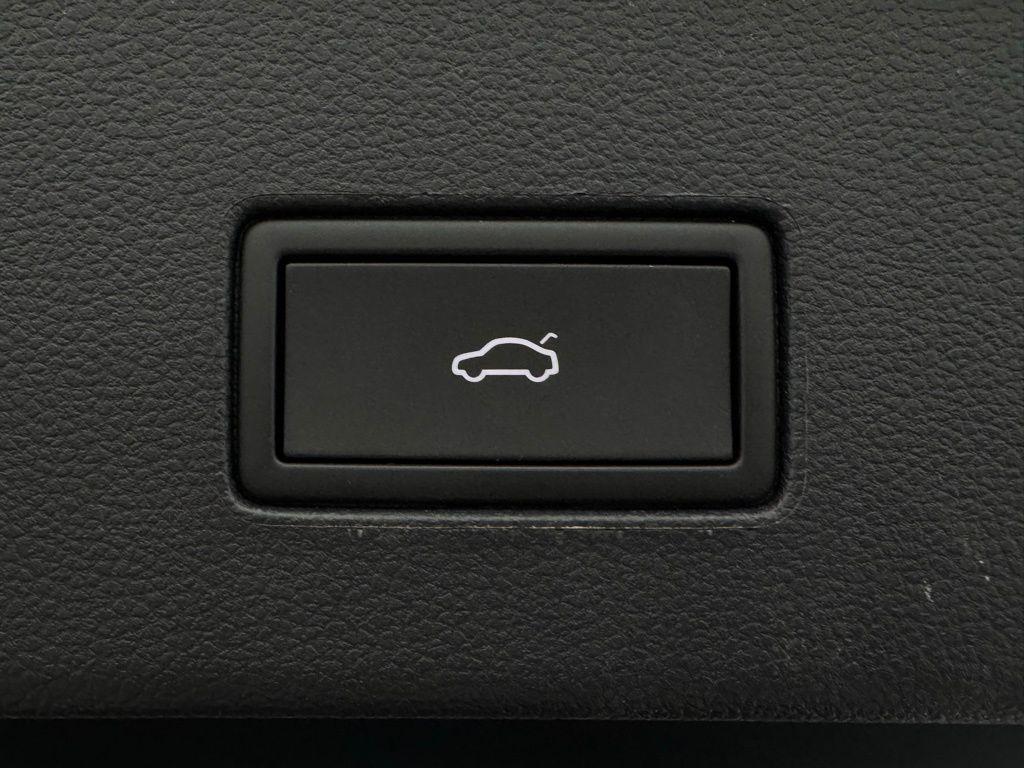 used 2022 Volkswagen Atlas Cross Sport car, priced at $25,500