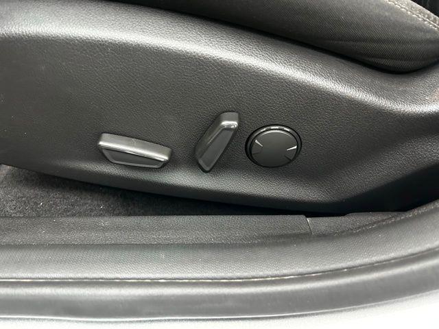 used 2016 Ford Focus car, priced at $9,495