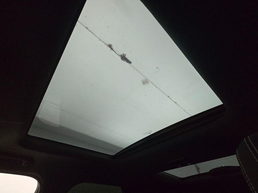 used 2023 Land Rover Discovery car, priced at $36,500