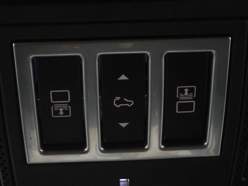 used 2023 Land Rover Discovery car, priced at $36,500