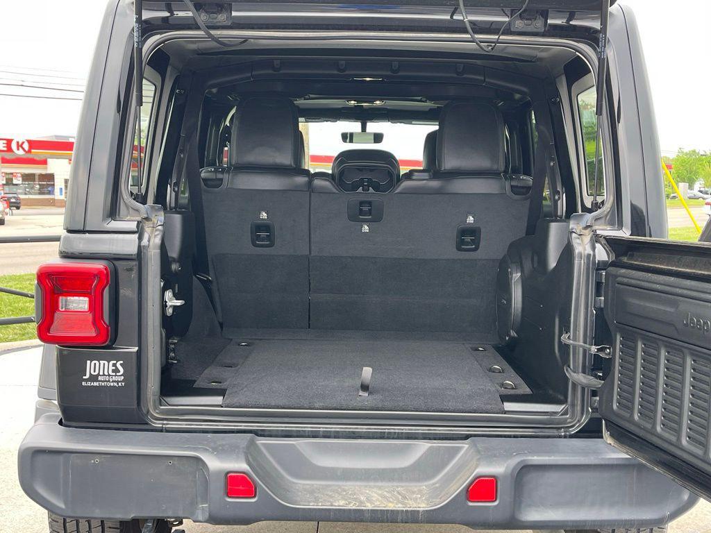 used 2021 Jeep Wrangler Unlimited car, priced at $30,900
