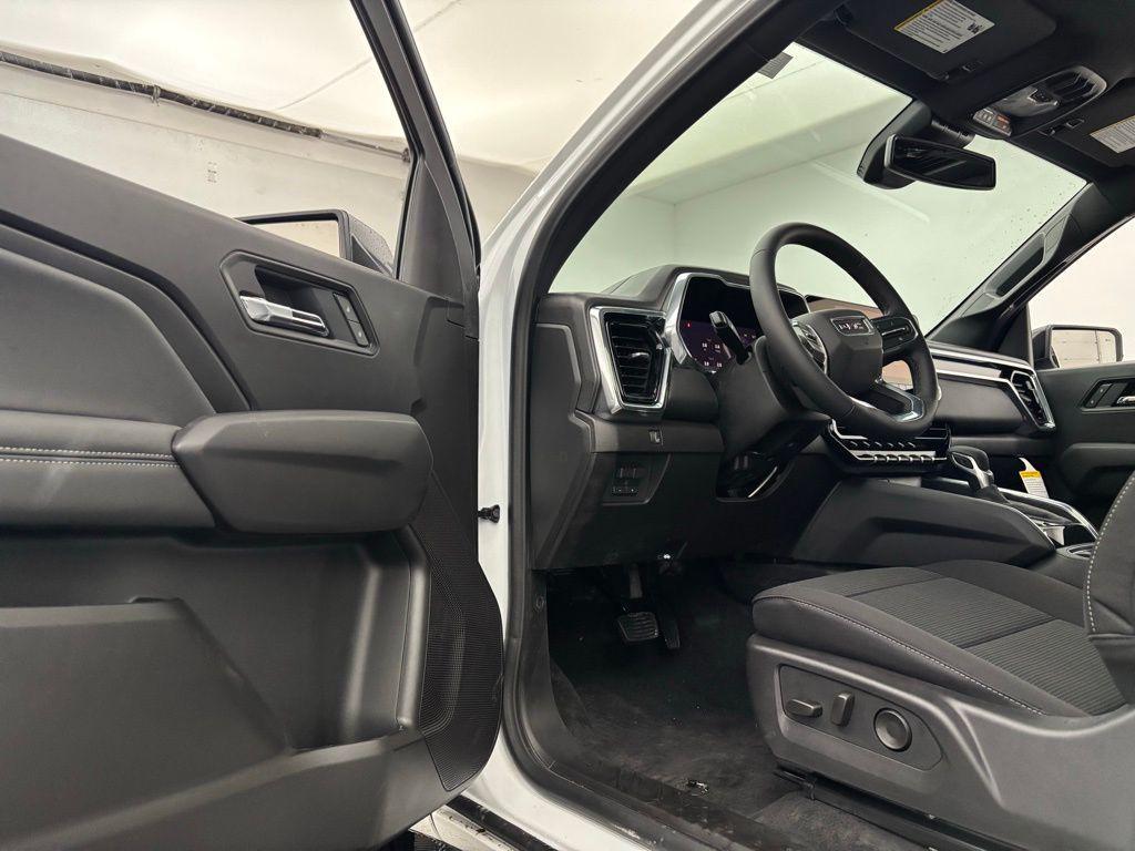 new 2026 GMC Canyon car, priced at $46,750