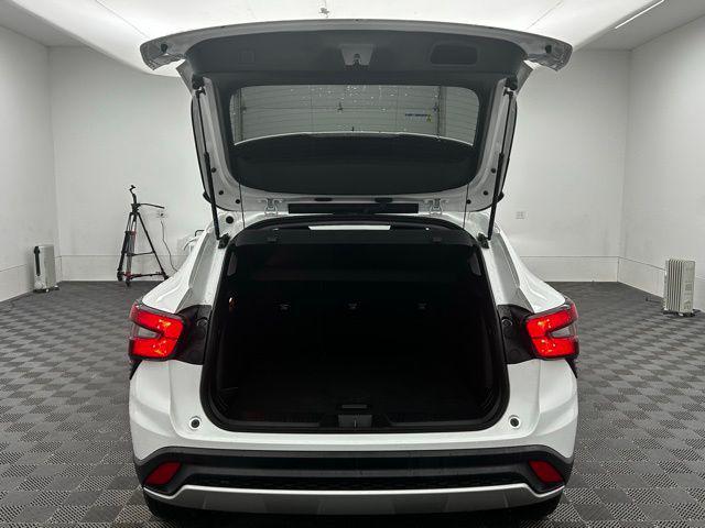 used 2024 Chevrolet Trax car, priced at $19,748