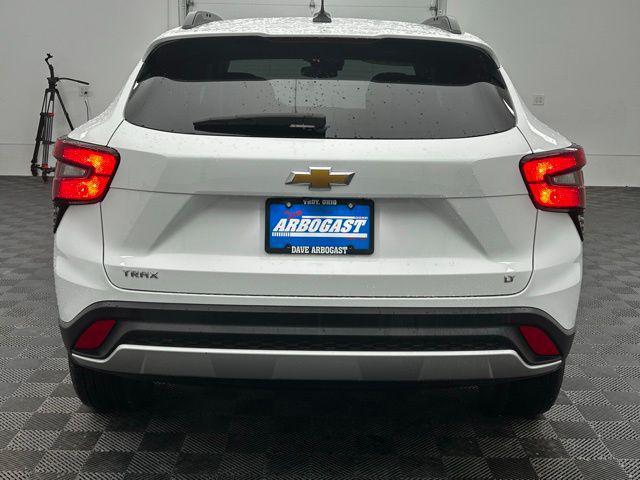 used 2024 Chevrolet Trax car, priced at $19,748