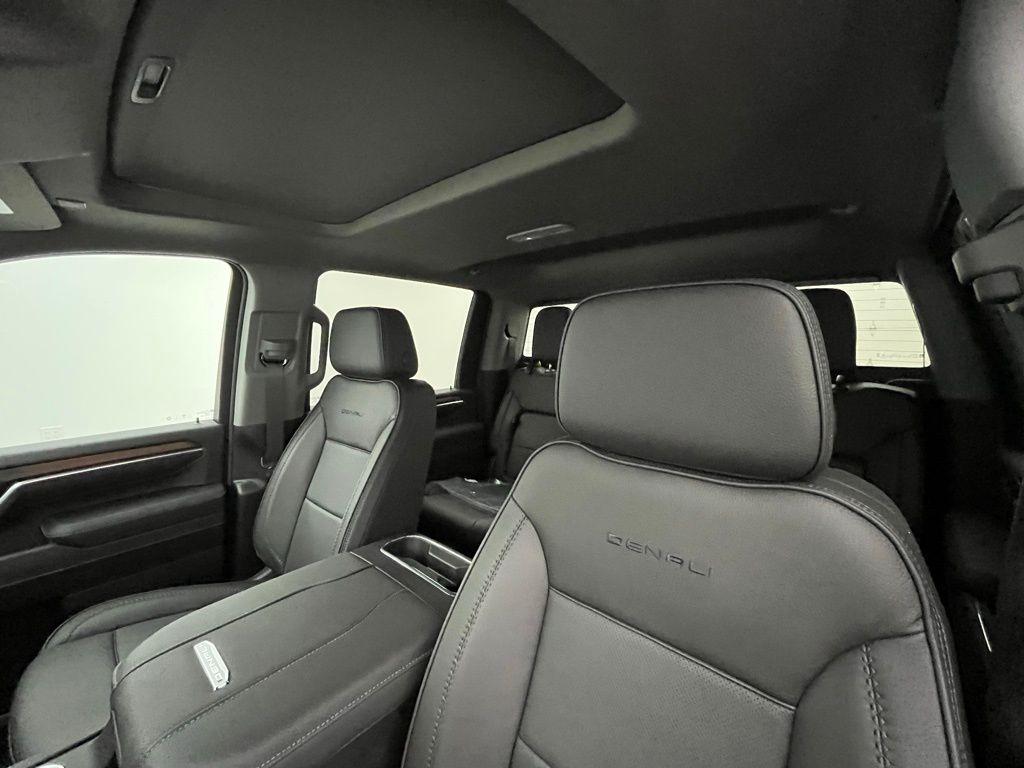 new 2025 GMC Sierra 2500 car, priced at $96,000