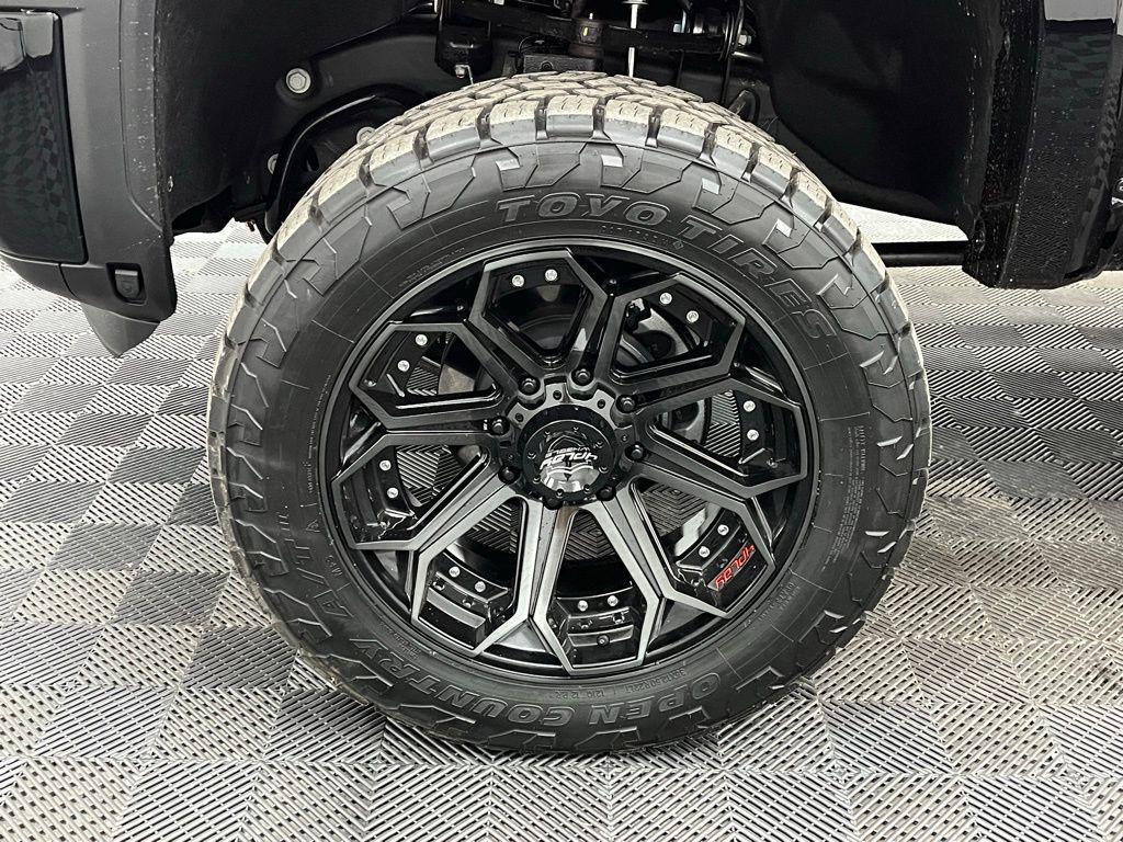 new 2025 GMC Sierra 2500 car, priced at $96,000