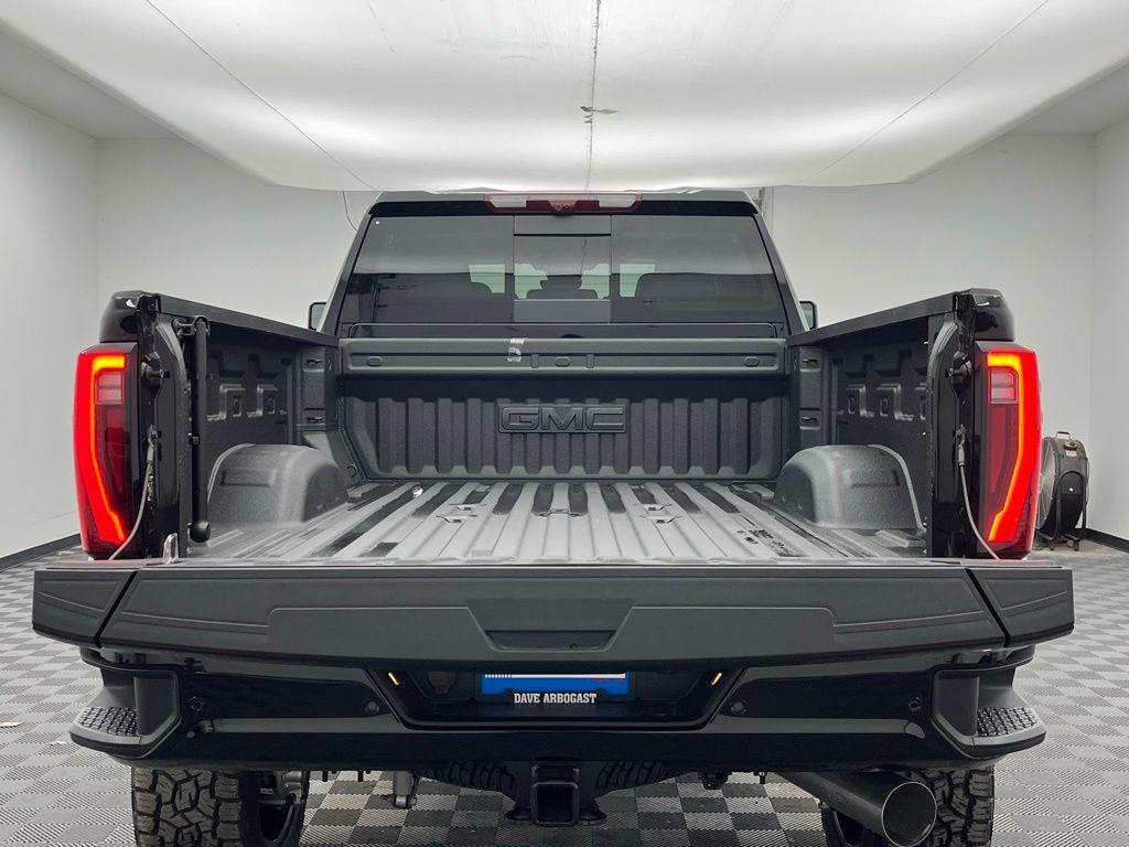 new 2025 GMC Sierra 2500 car, priced at $96,000