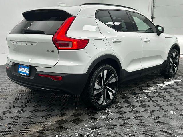 used 2023 Volvo XC40 car, priced at $25,637