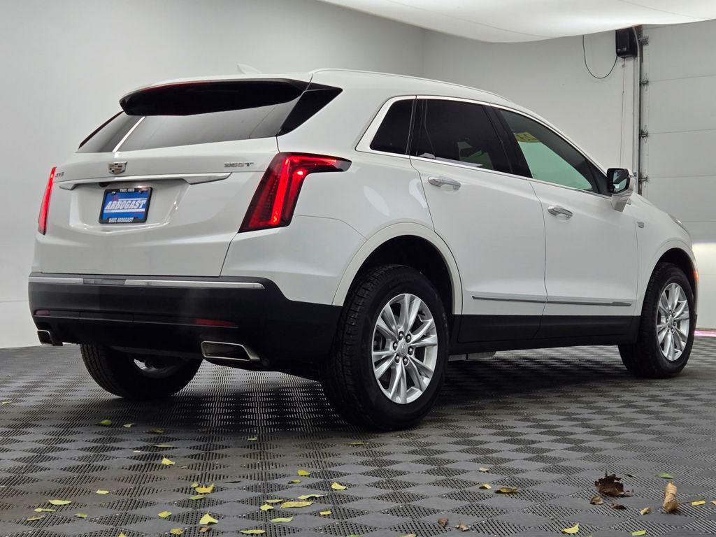 used 2023 Cadillac XT5 car, priced at $26,897