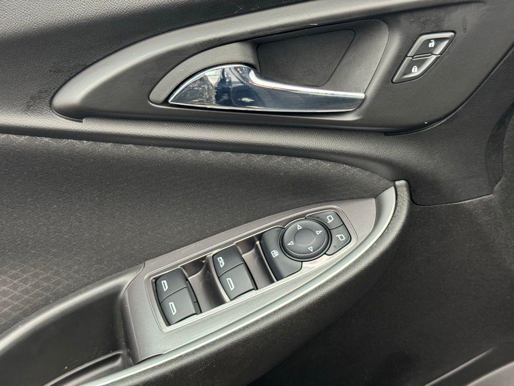 used 2023 Chevrolet Malibu car, priced at $20,394
