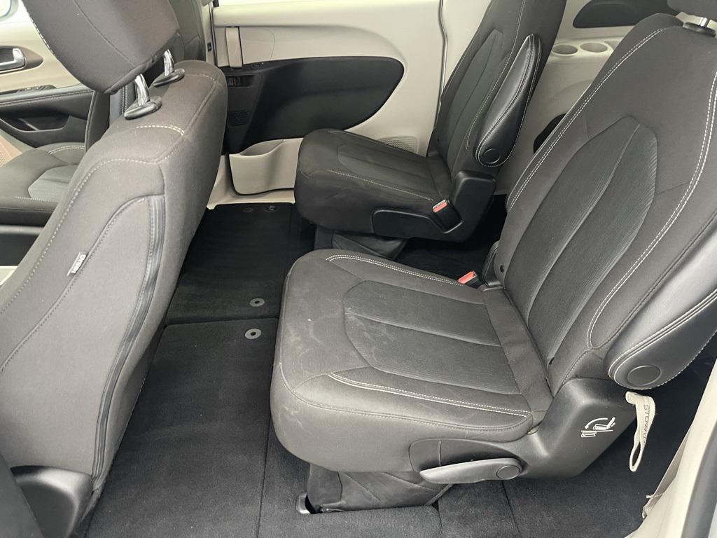 2023 Bright White Clearcoat Chrysler Voyager