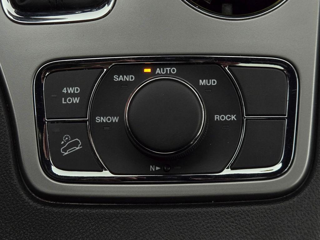 used 2022 Jeep Grand Cherokee car, priced at $26,987