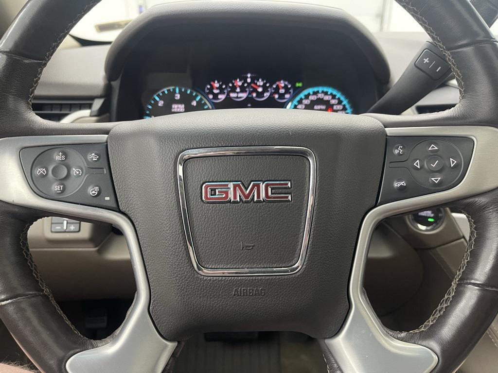 2017 White Frost Tricoat GMC Yukon XL