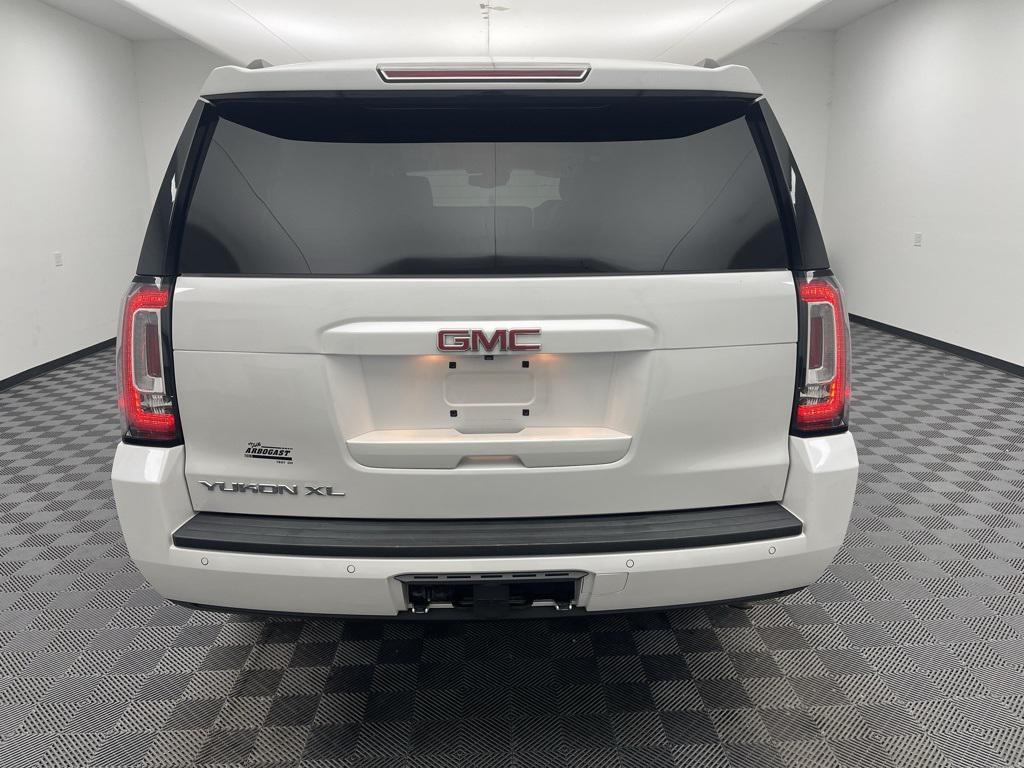 2017 White Frost Tricoat GMC Yukon XL