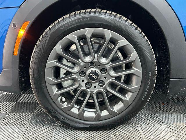 used 2025 MINI Hardtop car, priced at $31,782