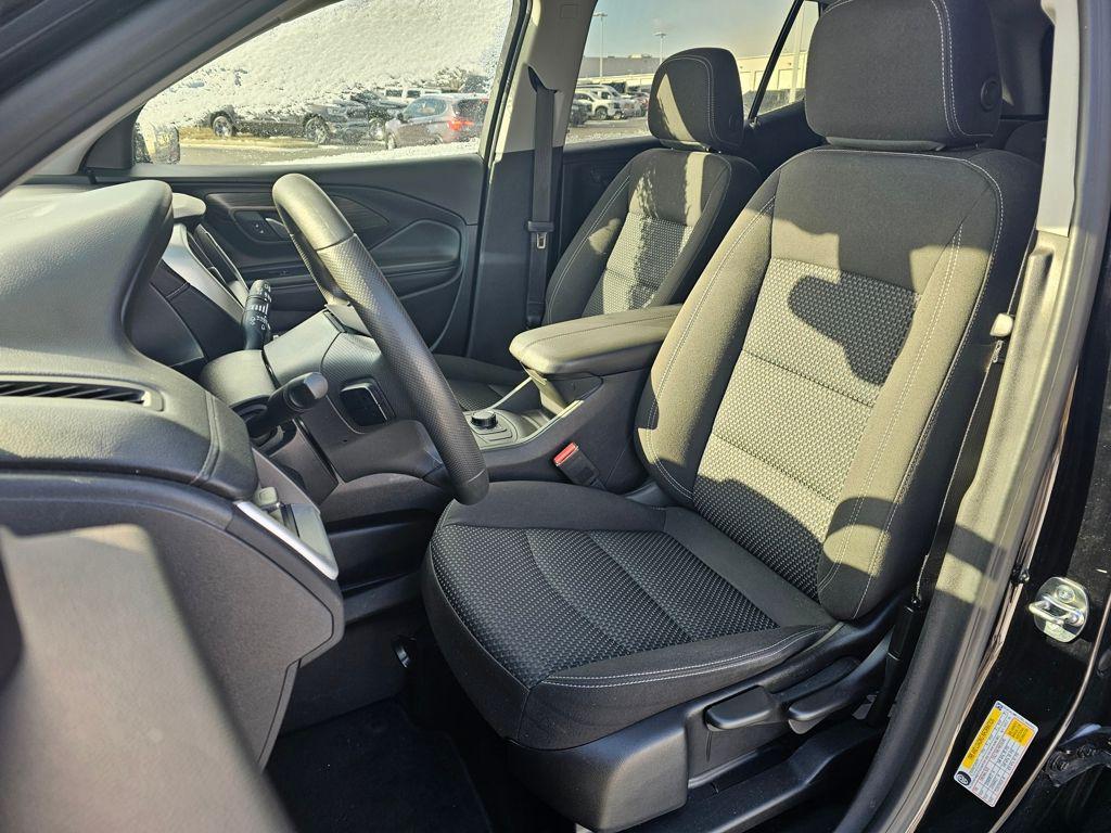 used 2024 GMC Terrain car, priced at $21,265