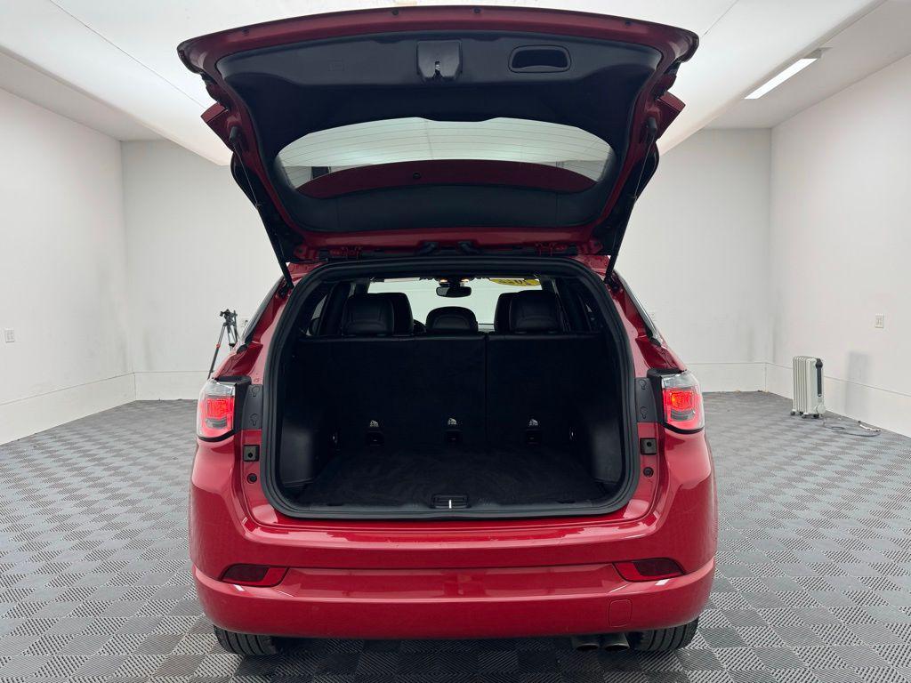 used 2022 Jeep Compass car, priced at $22,500