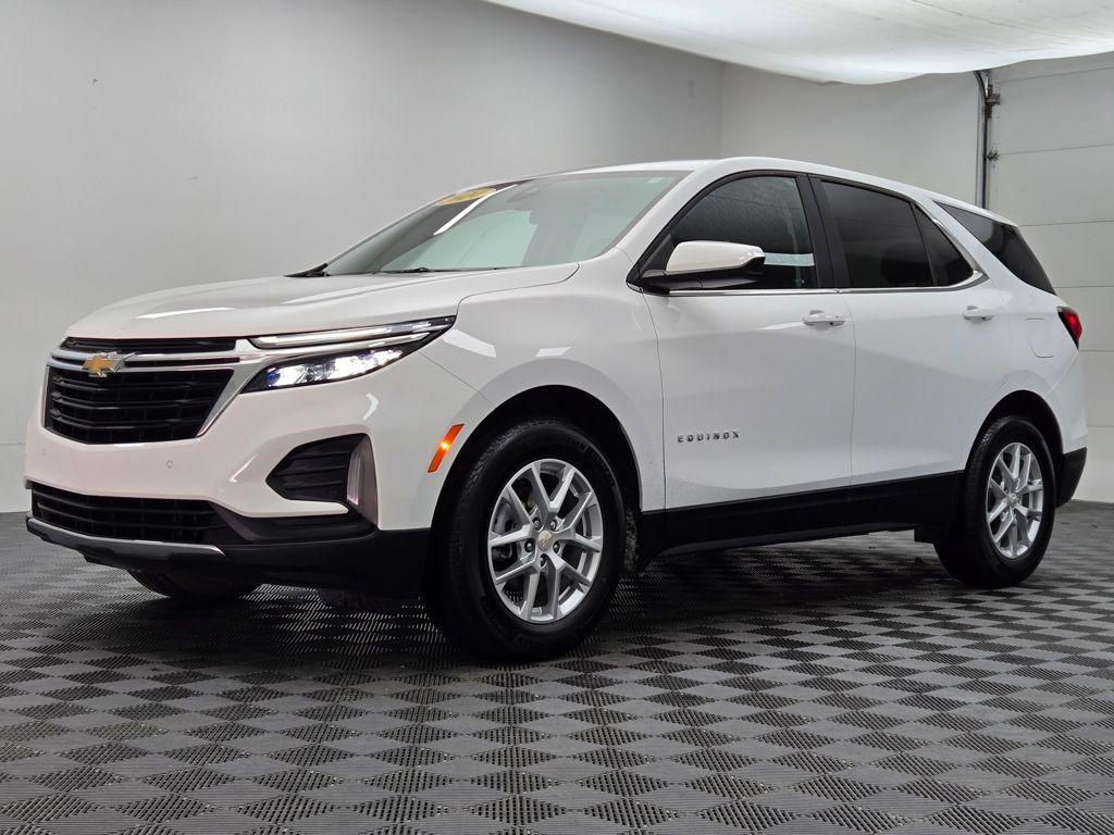 used 2024 Chevrolet Equinox car, priced at $21,400
