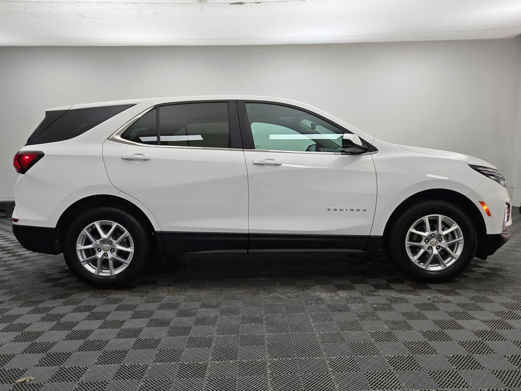 used 2024 Chevrolet Equinox car, priced at $21,400