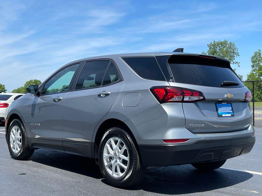 used 2024 Chevrolet Equinox car, priced at $22,298