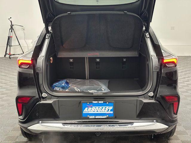 new 2026 Buick Envista car, priced at $32,434