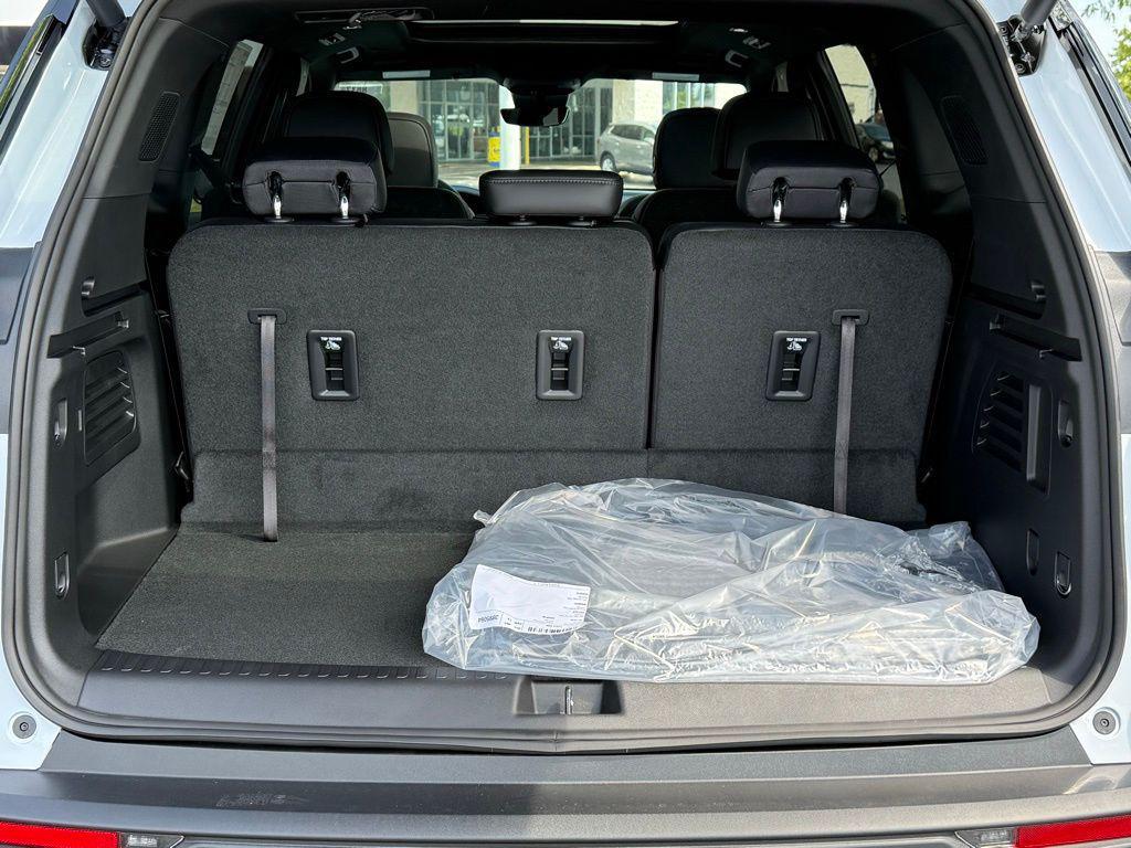 new 2026 GMC Acadia car, priced at $49,400